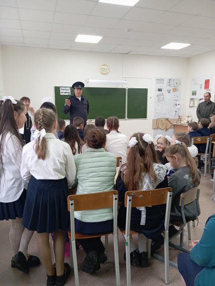 В преддверии летних каникул состоялась встреча.